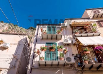 Edificio all\'aperto - Casa indipendente Vicolo della Rocca
 
2, Cefalù - foto 8