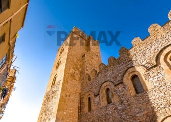Edificio all\'aperto - Casa indipendente Vicolo della Rocca
 
2, Cefalù - foto 9