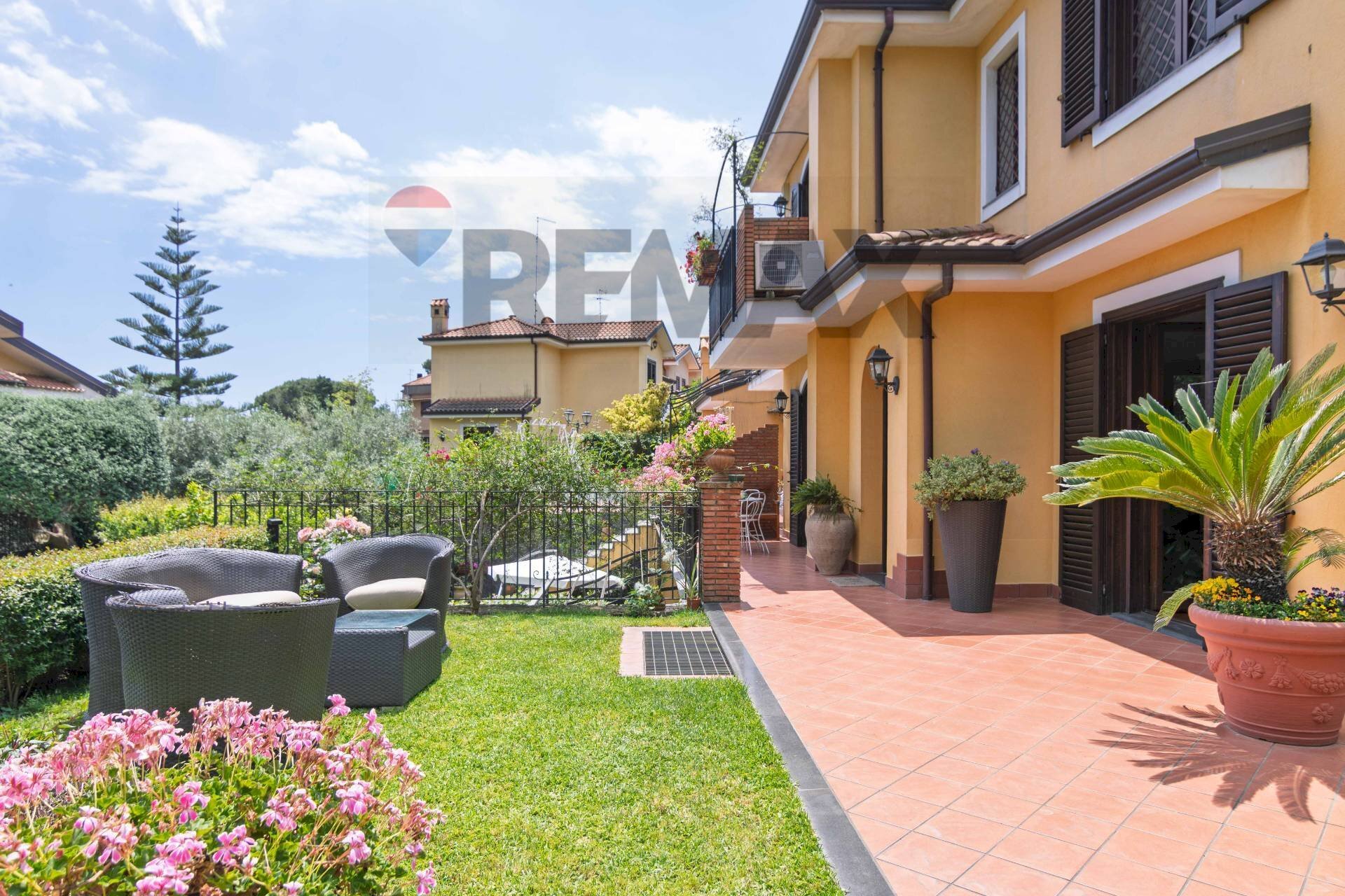Terrazza - Villa Via Villari Antonio
 
5, Trecastagni - foto 1