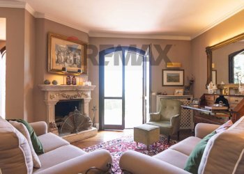 Soggiorno - Villa Via Villari Antonio
 
5, Trecastagni - foto 11