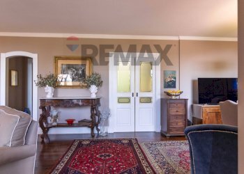 Soggiorno - Villa Via Villari Antonio
 
5, Trecastagni - foto 18