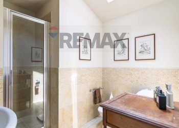 Bagno - Villa Via Villari Antonio
 
5, Trecastagni - foto 24