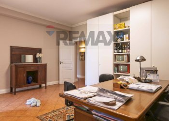 Ufficio - Villa Via Villari Antonio
 
5, Trecastagni - foto 54