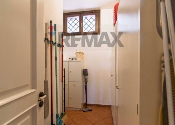 Hall / corridoio - Villa Via Villari Antonio
 
5, Trecastagni - foto 59