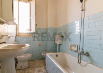 Bagno - Casa indipendente Via Etnea
 
192, Tremestieri Etneo - foto 33