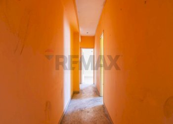 Hall / corridoio - Casa indipendente Via Etnea
 
192, Tremestieri Etneo - foto 50