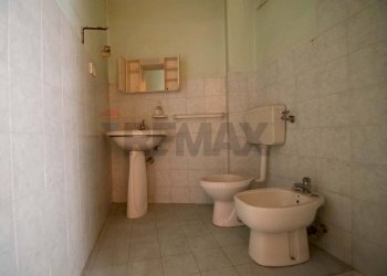 Bagno - Casa indipendente Via Etnea
 
192, Tremestieri Etneo - foto 60