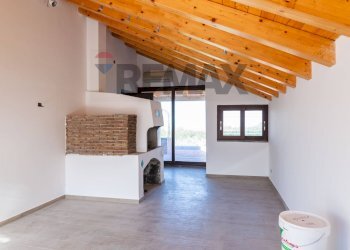 Stanza vuota - Villa Via Salemi Pennisi
 
48/50, Aci Sant'Antonio - foto 10