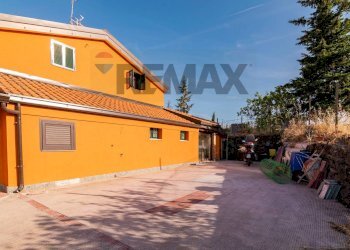 Terrazza - Villa Via Salemi Pennisi
 
48/50, Aci Sant'Antonio - foto 22