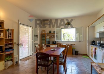 Sala da pranzo - Villa SP.15 Castiglione-Scoglitti
 
451, Santa Croce Camerina - foto 5