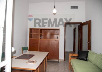 Soggiorno - Apartment via Basile
 
6, Catania - photo 5