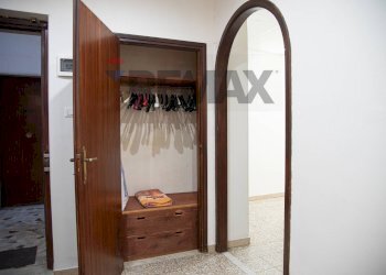 Hall / corridoio - Apartment via Basile
 
6, Catania - photo 11
