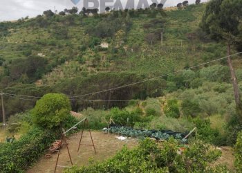 Vista delle montagne - Casa semi indipendente Contrada Rasalgone
 
snc, Piazza Armerina - foto 40