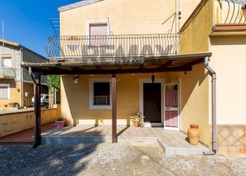 Casa all\'aperto - Casa semi indipendente Contrada Rasalgone
 
snc, Piazza Armerina - foto 9