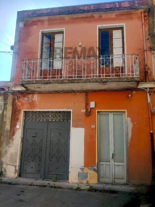 Casa all\'aperto - Independent house via Cesare Battisti
 
53, Calatabiano - photo 1