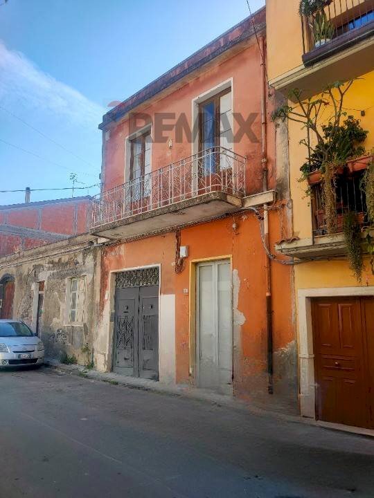 Edificio all\'aperto - Independent house via Cesare Battisti
53, Calatabiano - photo 2