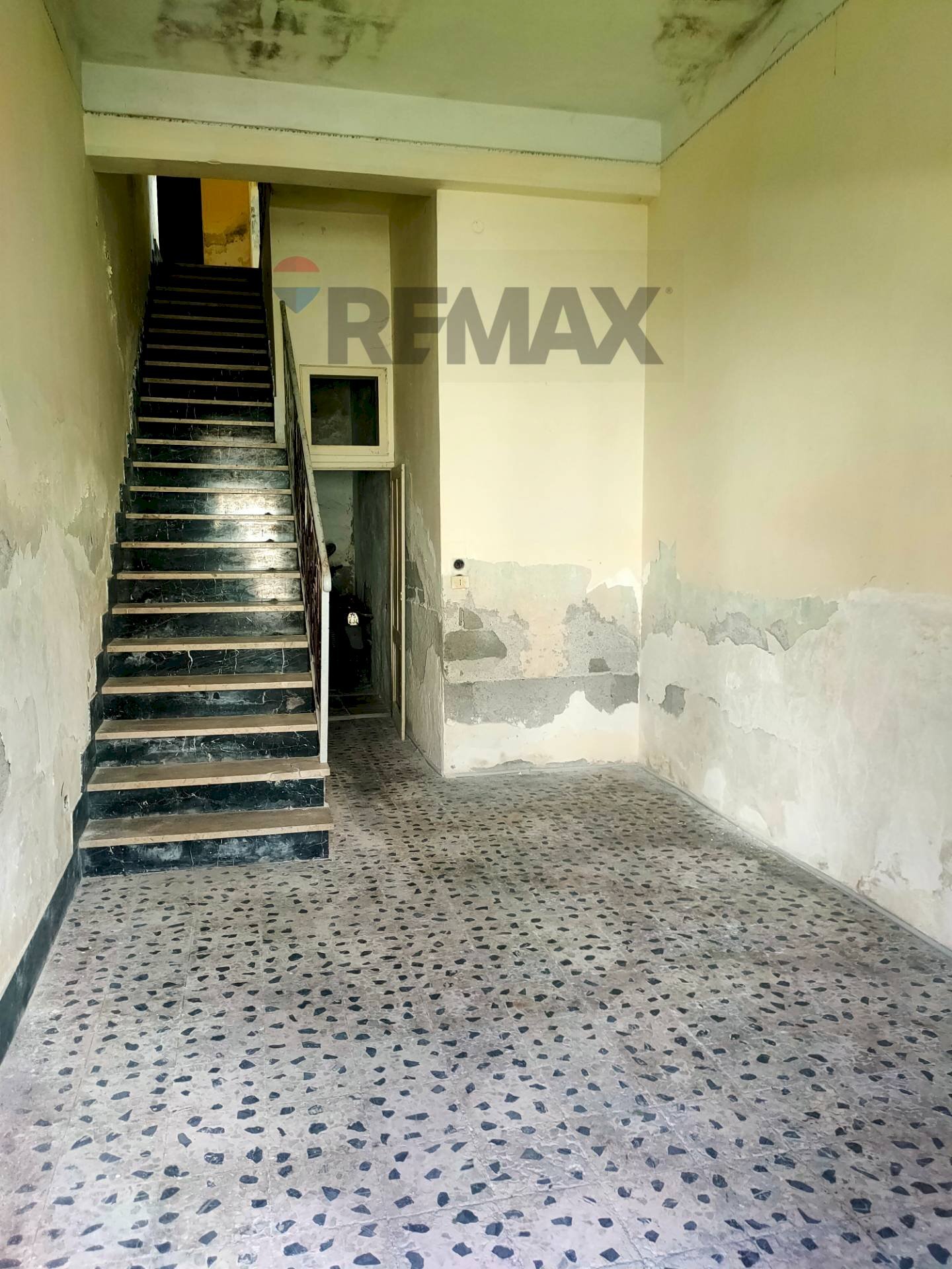 Scale - Independent house via Cesare Battisti
53, Calatabiano - photo 3