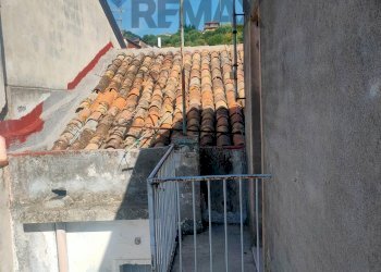 Edificio all\'aperto - Independent house via Cesare Battisti
 
53, Calatabiano - photo 55