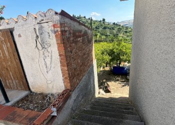 Scale - Villa C.da Quaranta Salme
 
snc, Termini Imerese - foto 11