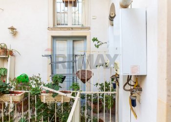 Balcone interno - Appartamento Via Monsignore Ventimiglia
 
154, Catania - foto 63