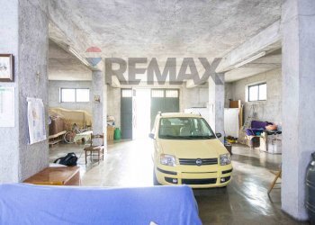 Parcheggio - Villa Via Giordano Bruno
 
34, Belpasso - foto 17