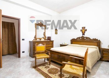 Camera / camera da letto - Villa Via Giordano Bruno
 
34, Belpasso - foto 31