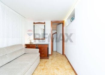 Soggiorno - Four-room apartment Via Gaetano Martino (Traversa C)
 
15, Taormina - photo 25