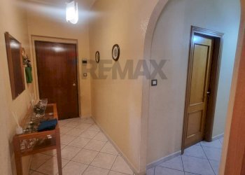 Hall / corridoio - Apartment Via Giuseppe Sessa
 
3, Catania - photo 3