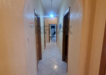 Hall / corridoio - Apartment Via Giuseppe Sessa
 
3, Catania - photo 4