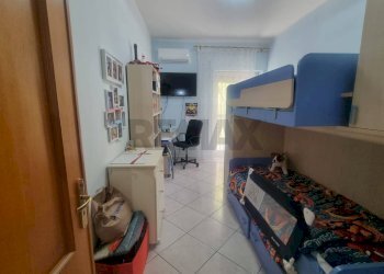 seconda camera da letto - Apartment Via Giuseppe Sessa
 
3, Catania - photo 15