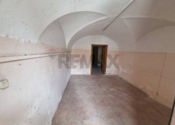 Stanza vuota - Two-room apartment Via Vincenzo Casagrandi
 
40, Catania - photo 1