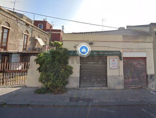 Edificio all\'aperto - Negozio Via Vincenzo Casagrandi
38, Catania - foto 3