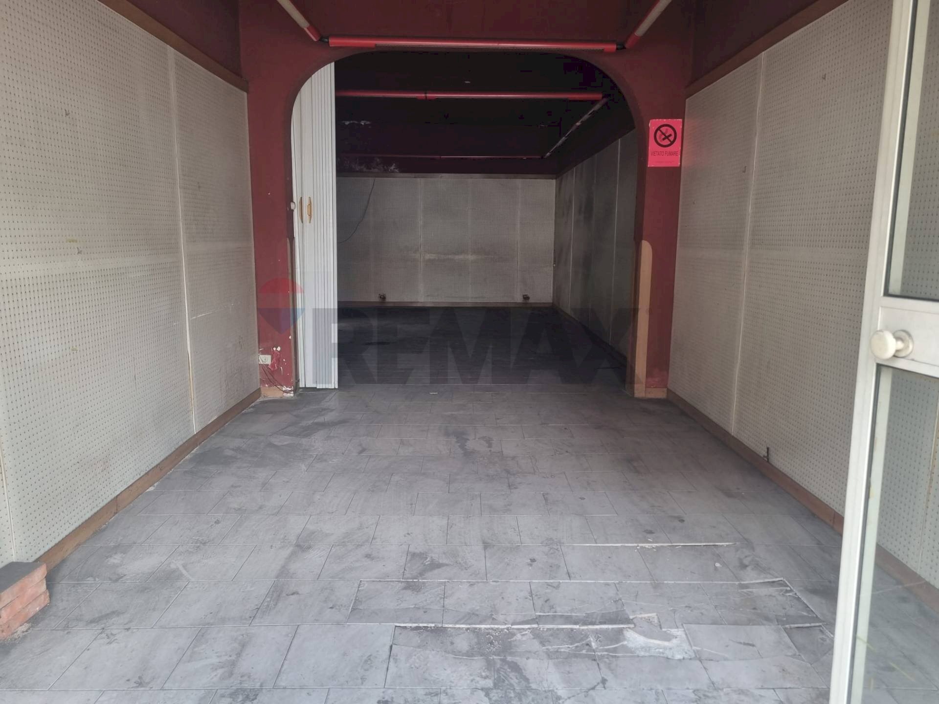 Parcheggio - Negozio Via Vincenzo Casagrandi
 
36, Catania - foto 1