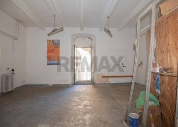 Stanza vuota - Casa indipendente Via Santissimo Salvatore
 
12, Caltagirone - foto 23