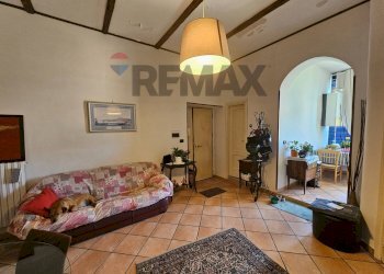Soggiorno - Three-room apartment Via calata san Vito
46, Salerno - photo 15