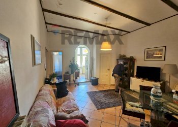 Sala da pranzo - Three-room apartment Via calata san Vito
46, Salerno - photo 16