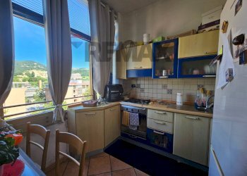 Cucina - Three-room apartment Via calata san Vito
46, Salerno - photo 19