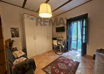 Camera / camera da letto - Three-room apartment Via calata san Vito
46, Salerno - photo 26