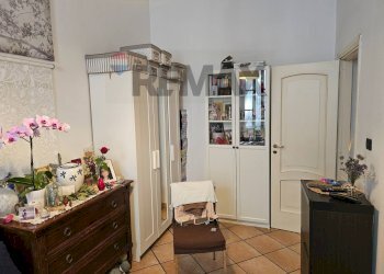 Camera / camera da letto - Three-room apartment Via calata san Vito
46, Salerno - photo 35