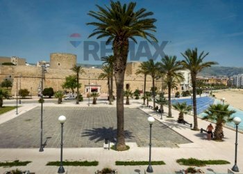 Edificio all\'aperto - Attività Commerciale Manfredonia - foto 29