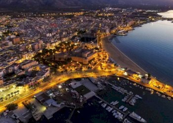 Vista dell\'acqua - Attività Commerciale Manfredonia - foto 34