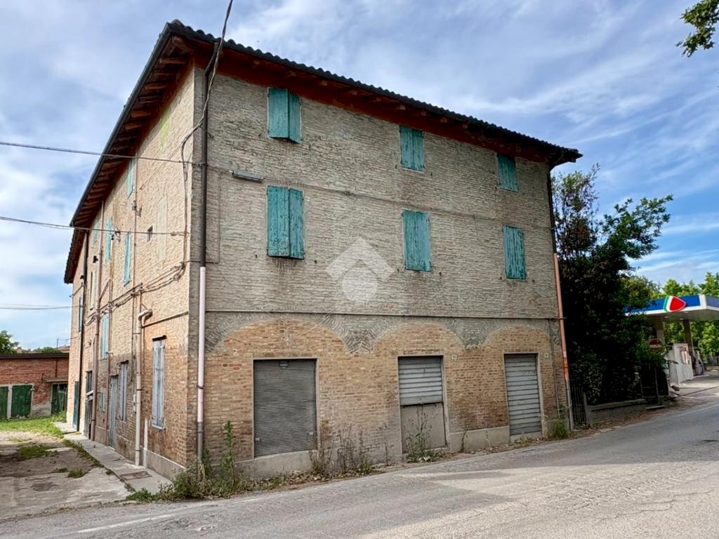 Stabile - Palazzo Via Riccardina di Mezzolara, Budrio - foto 1