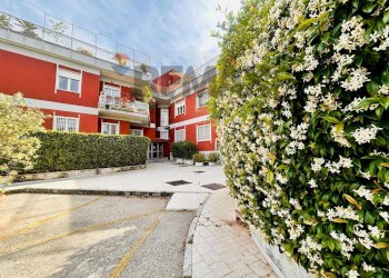Edificio all\'aperto - Attic Corso Europa, Villaricca - photo 4