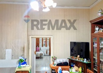 Soggiorno - Three-room apartment Via San Carlo Alle Mortelle, Napoli - photo 2