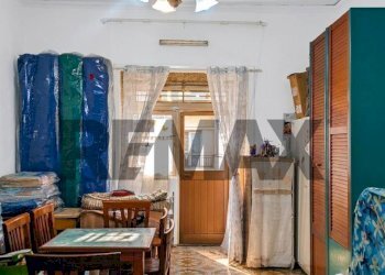 Sala da pranzo - Trilocale Via San Carlo Alle Mortelle
 
23, Napoli - foto 1