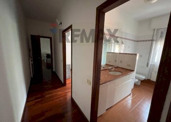 Hall / corridoio - Appartamento Via Sant'antonino
 
7/A, Bergamo - foto 12