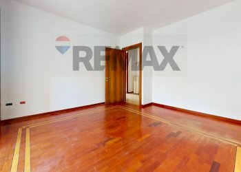Stanza vuota - Trilocale VIA MAROSTICANA
 
2, Bolzano Vicentino - foto 18
