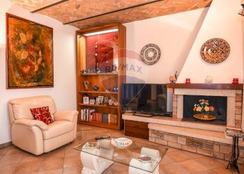 Soggiorno - Villa Ostellato - photo 25