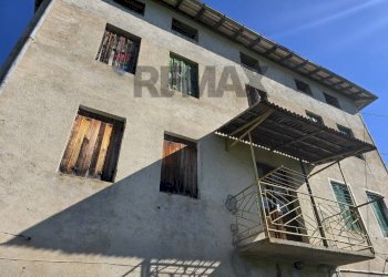 Edificio all\'aperto - Semi-detached house Lamon - photo 4