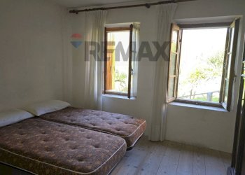 Camera / camera da letto - Semi-detached house Lamon - photo 18